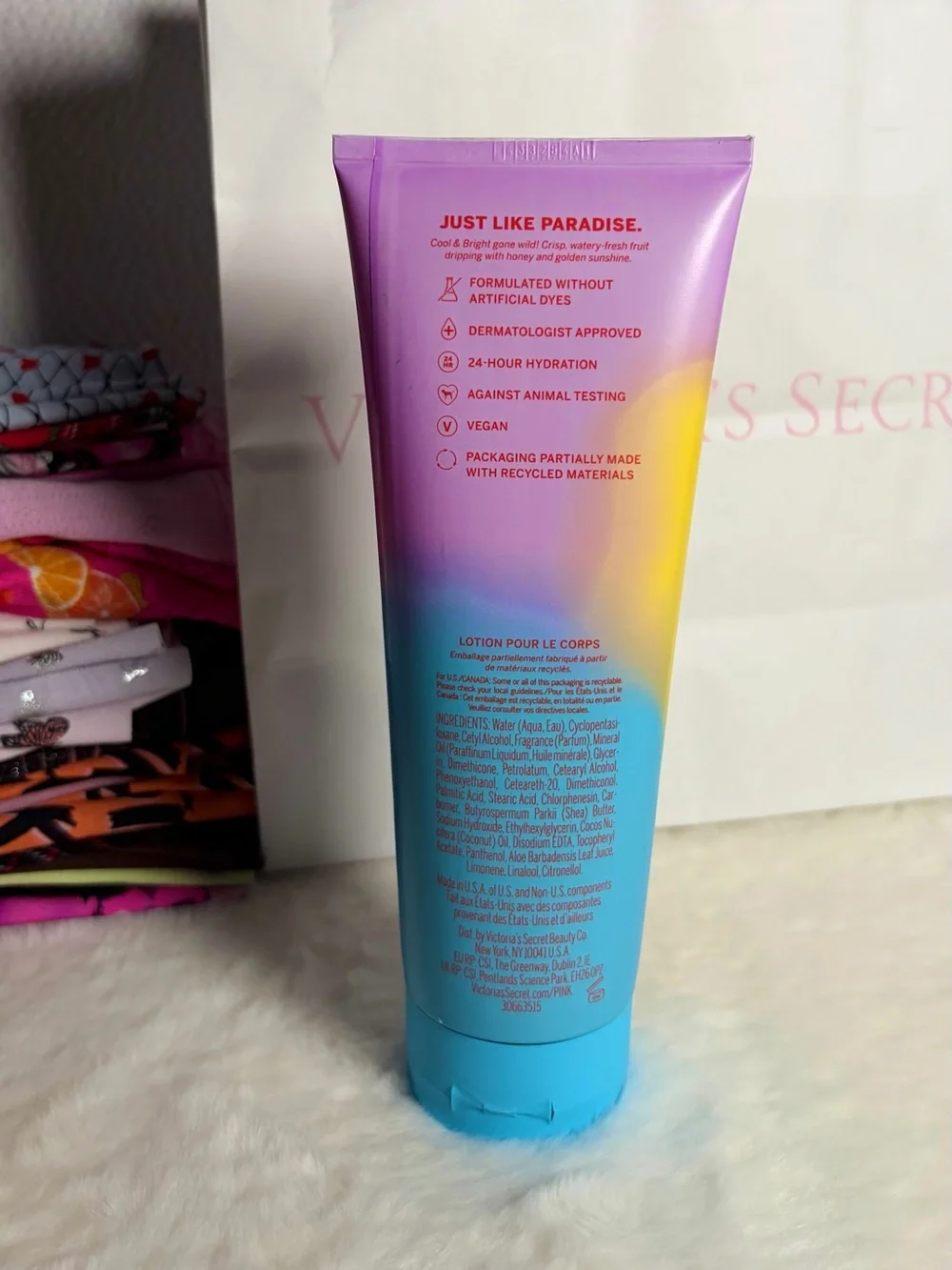 PINK Victoria’s Secret - ON A VACATION COOL & BRIGHT- Body Lotion